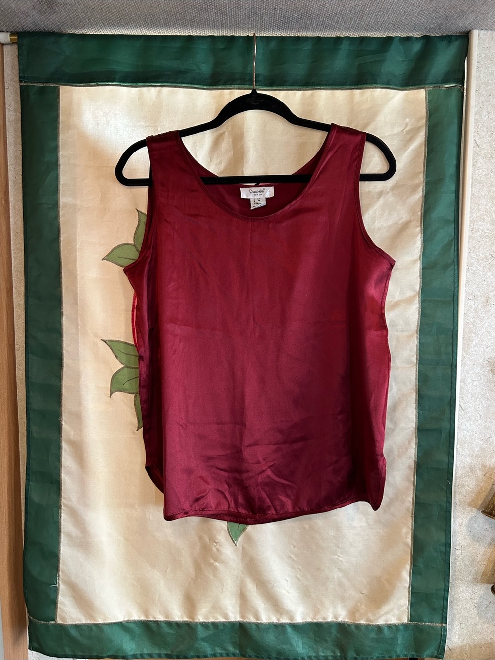 Dorman Women's Wine Sleeveless Satin Shell